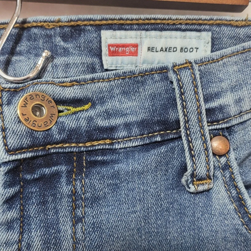 Wrangler Mens Relaxed Bootcut Jeans Medium Wash Premium‎ Quality Denim 34w
